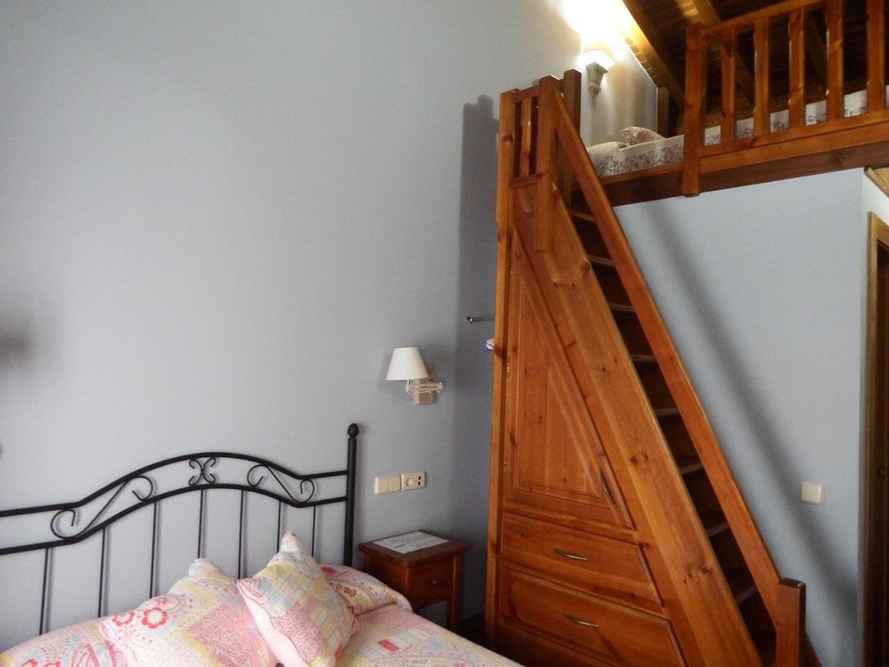 Vilde La Casuca Del Esbardu Hotel מראה חיצוני תמונה
